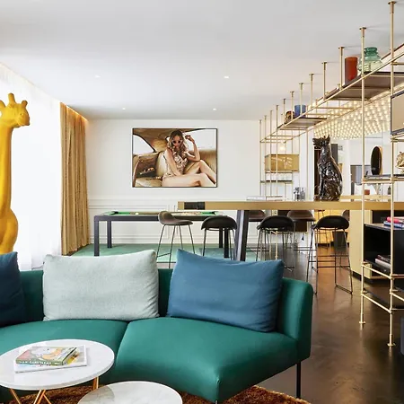 Roomers Munich, Autograph Collection Hotel 5*