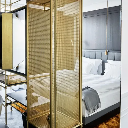 Roomers Munich, Autograph Collection 5* Monaco di Baviera