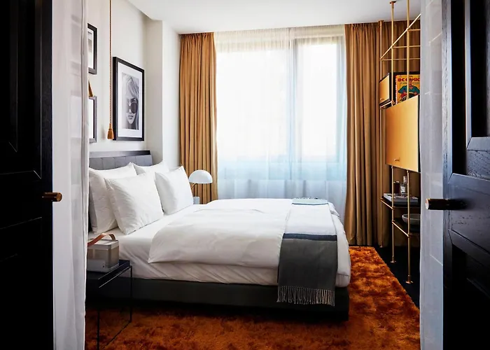 Roomers Munich, Autograph Collection 5* Munich