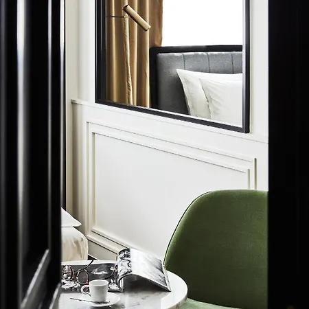 Roomers Munich, Autograph Collection Hotel 5*