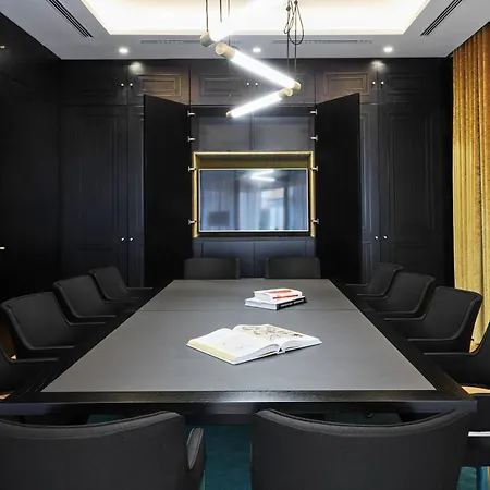 Roomers Munich, Autograph Collection 5*