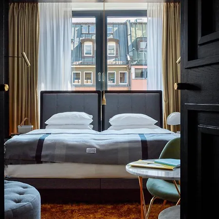Roomers Munich, Autograph Collection 5*