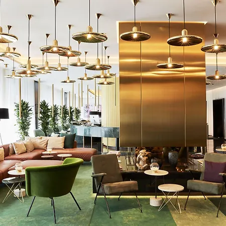 Roomers Munich, Autograph Collection 5* Munich