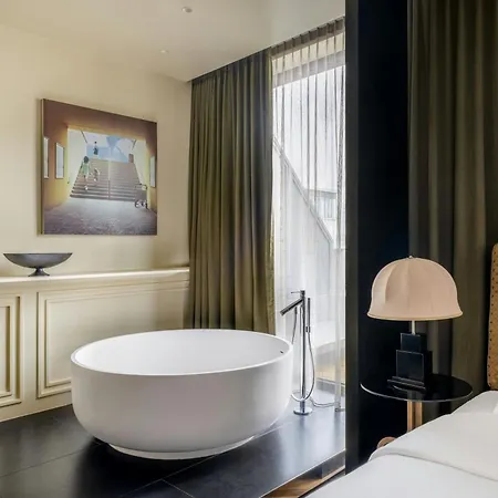 The Dean Munich, Autograph Collection 5* München