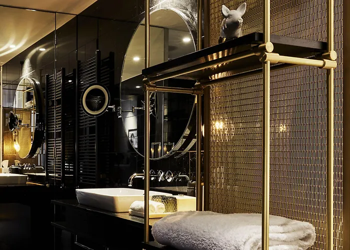 Hotel Roomers Munich, Autograph Collection 5*