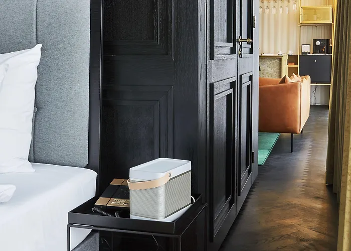 Roomers Munich, Autograph Collection 5* München