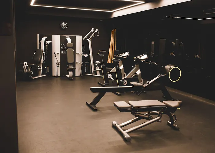 Roomers Munich, Autograph Collection Hotel 5*