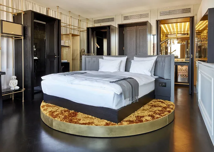 Roomers Munich, Autograph Collection Hotel München