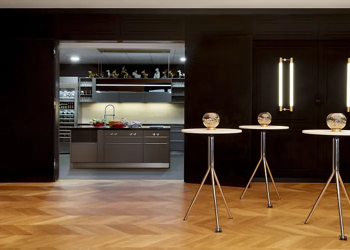 Roomers Munich, Autograph Collection 5* Munich